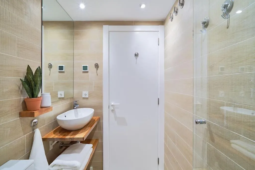 Stunning Seaview Terrace One-Bedroom Apartment Fuengirola 0*,  Spanien