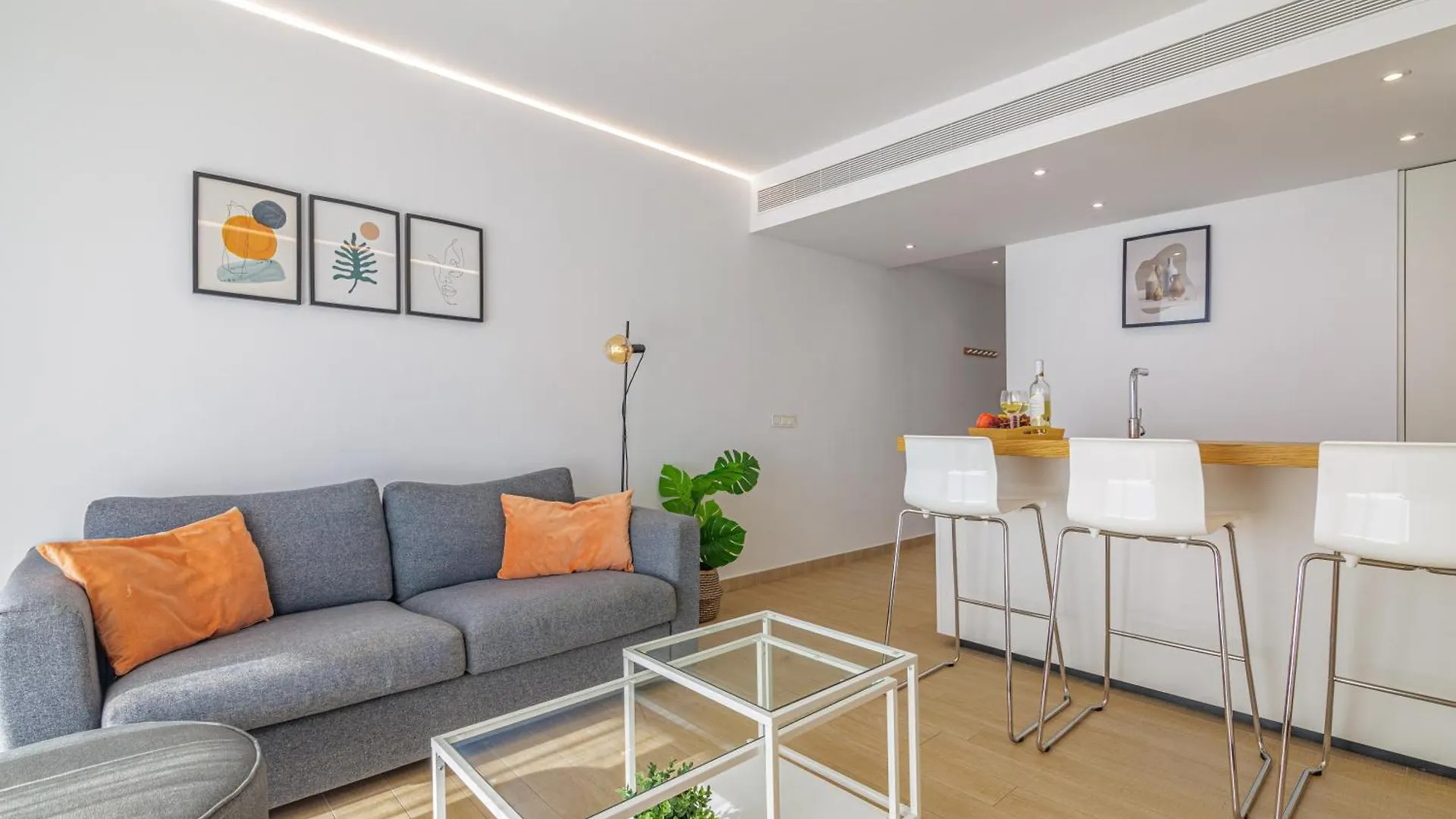 Stunning Seaview Terrace One-Bedroom Apartment Fuengirola 0*,  Spanien